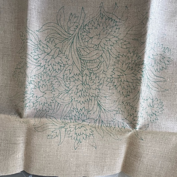 Embroidery pillow kit - Picture 15 of 15